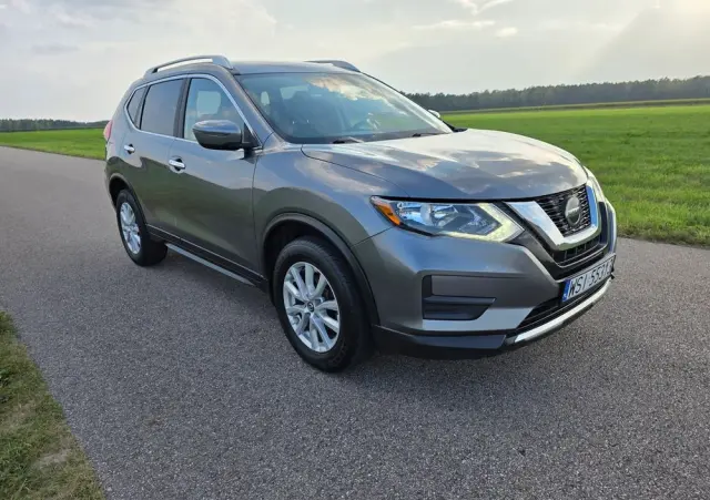 NISSAN Rogue 