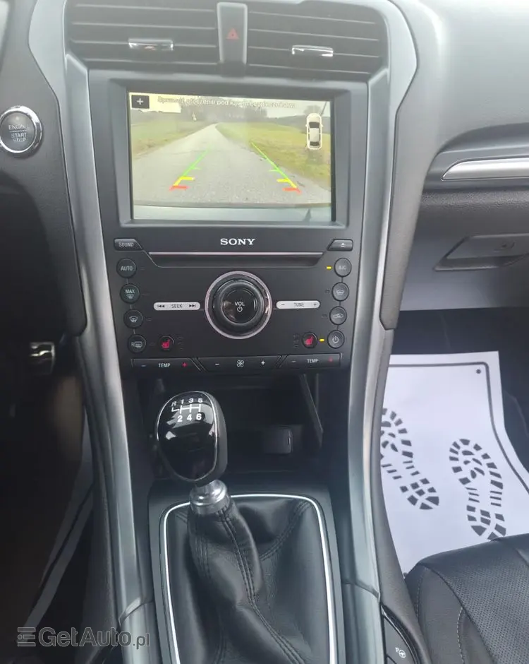 FORD Mondeo 2.0 TDCi STart-Stopp Vignale