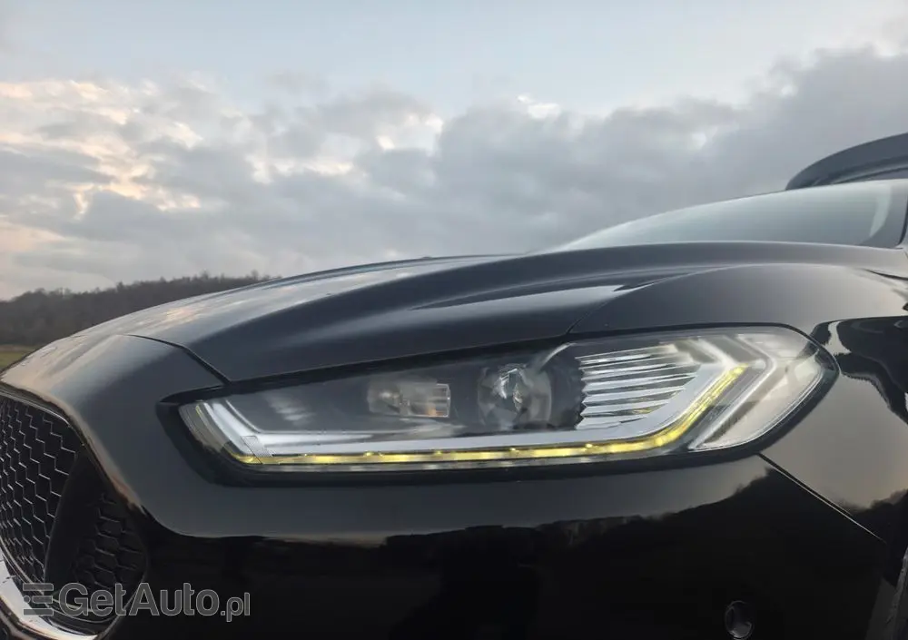 FORD Mondeo 2.0 TDCi STart-Stopp Vignale