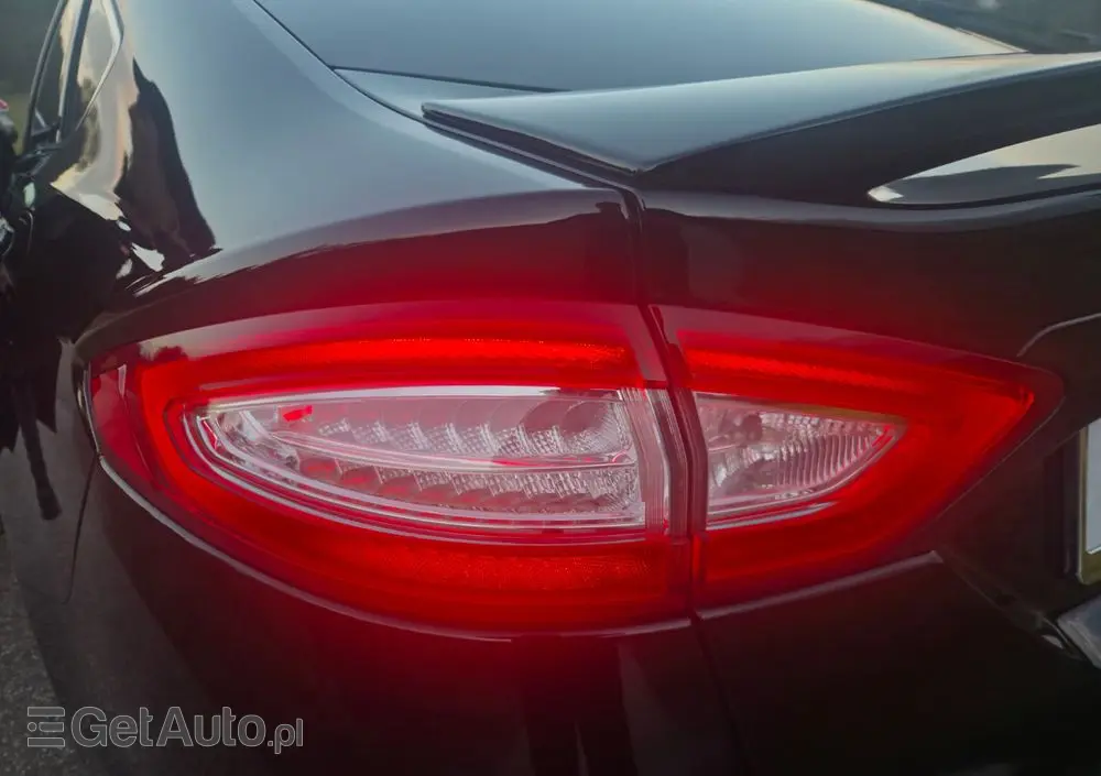 FORD Mondeo 2.0 TDCi STart-Stopp Vignale