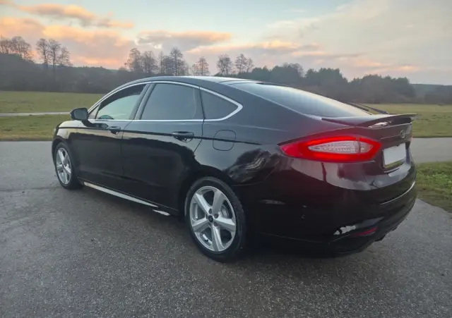 FORD Mondeo 2.0 TDCi STart-Stopp Vignale