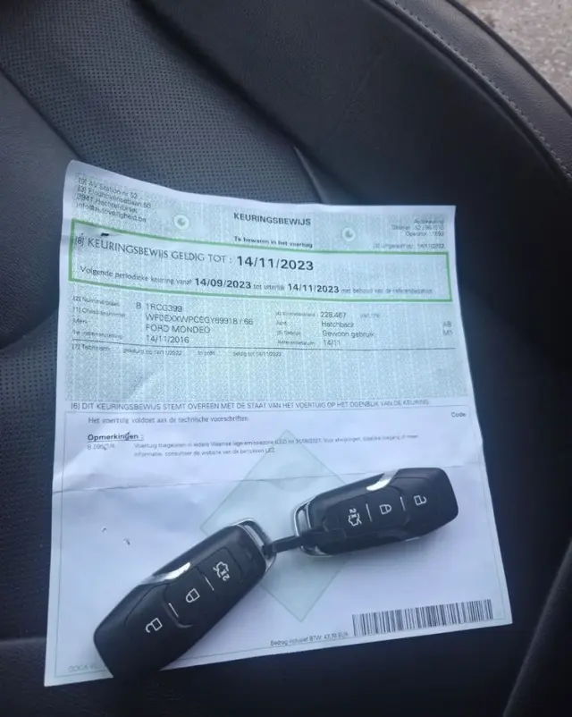 FORD Mondeo 2.0 TDCi STart-Stopp Vignale