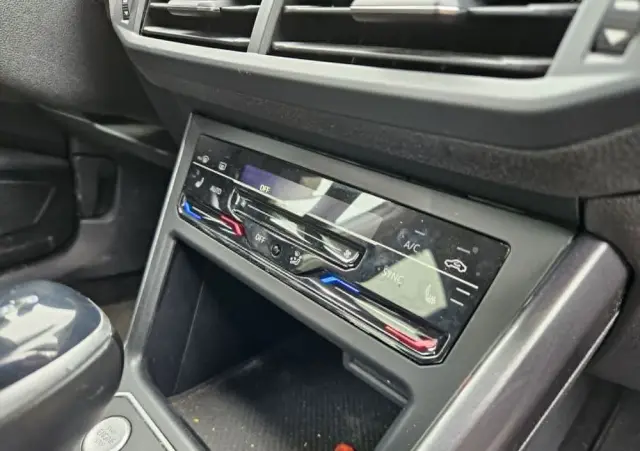 VOLKSWAGEN Polo 1.0 TSI DSG Comfortline