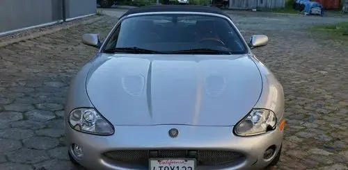 JAGUAR XK 