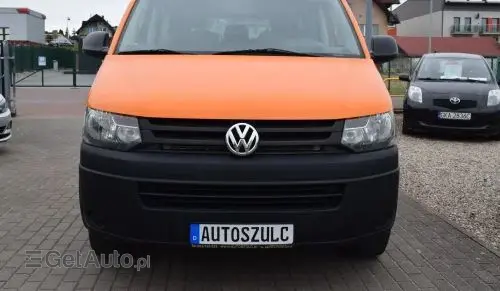 VOLKSWAGEN Transporter 