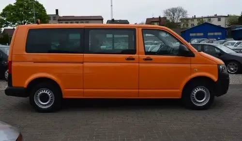 VOLKSWAGEN Transporter 