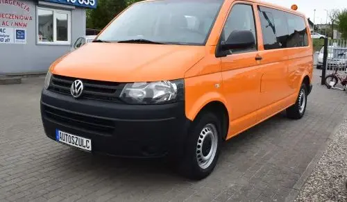 VOLKSWAGEN Transporter 
