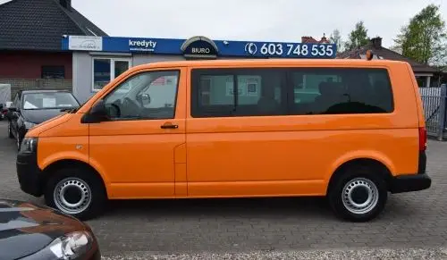 VOLKSWAGEN Transporter 