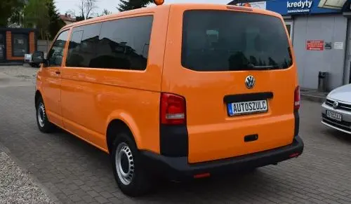 VOLKSWAGEN Transporter 