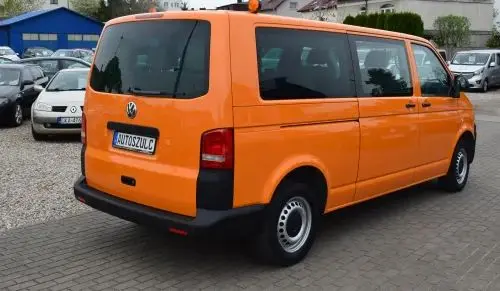 VOLKSWAGEN Transporter 