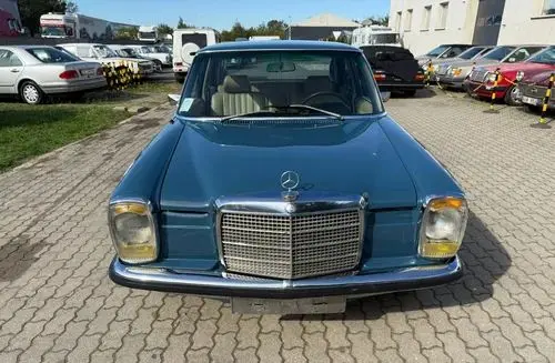 MERCEDES-BENZ W115 