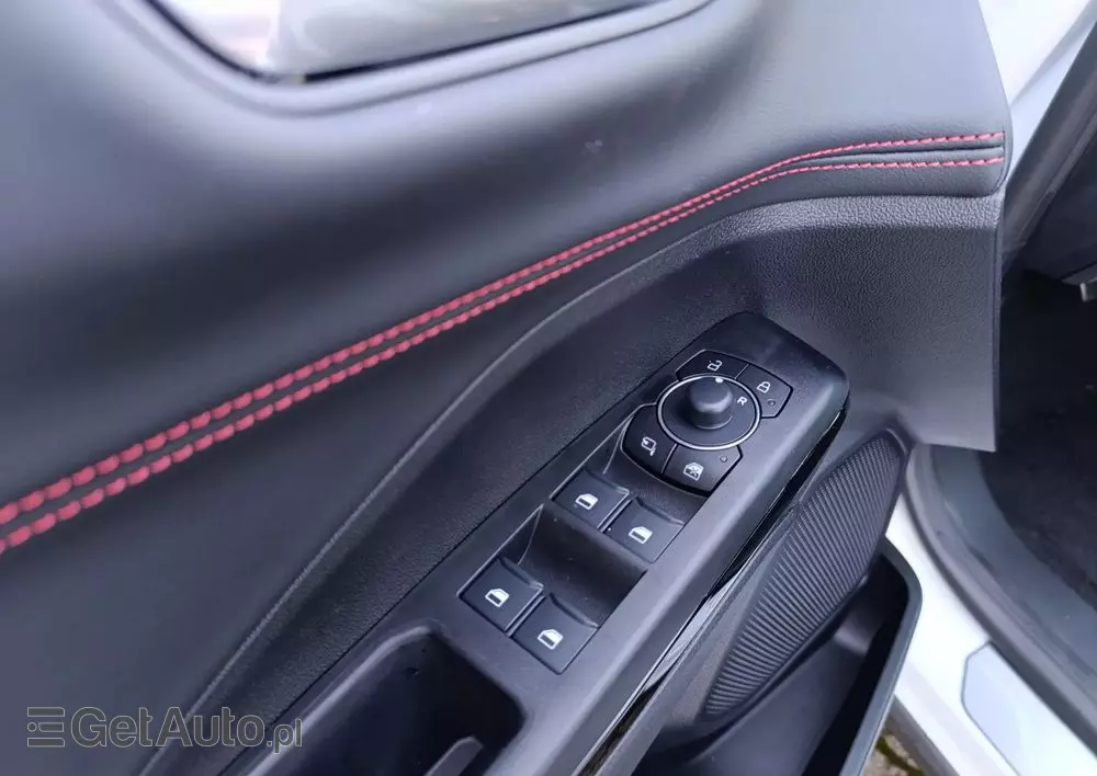 FORD Puma 1.0 EcoBoost mHEV ST-Line X PowerShift