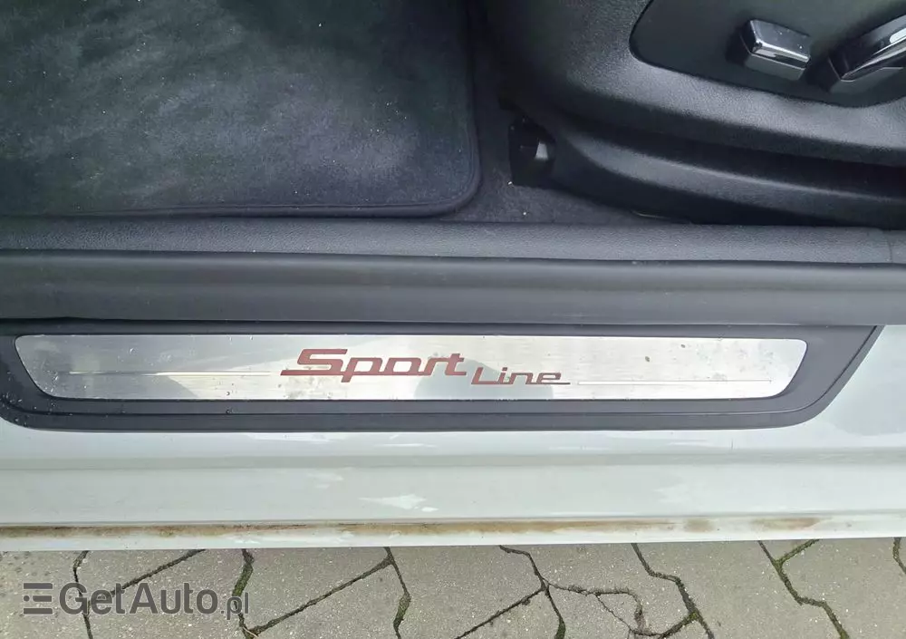 BMW Seria 5 530e iPerformance Luxury Line sport