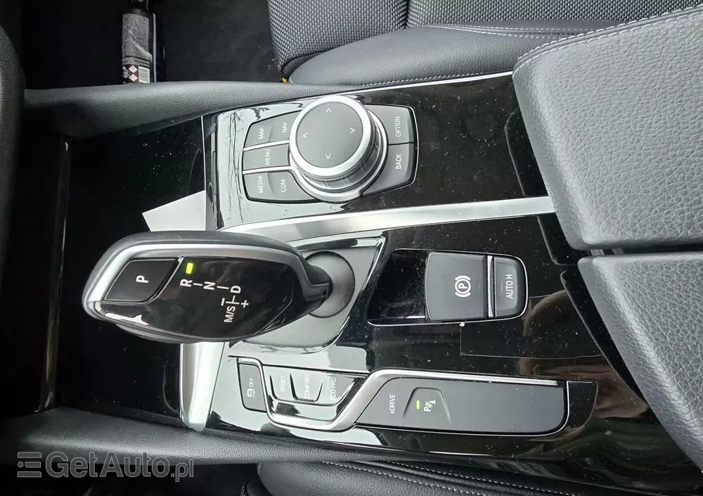 BMW Seria 5 530e iPerformance Luxury Line sport