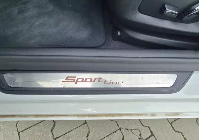 BMW Seria 5 530e iPerformance Luxury Line sport