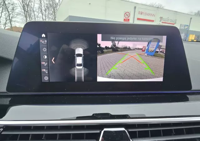 BMW Seria 5 530e iPerformance Luxury Line sport