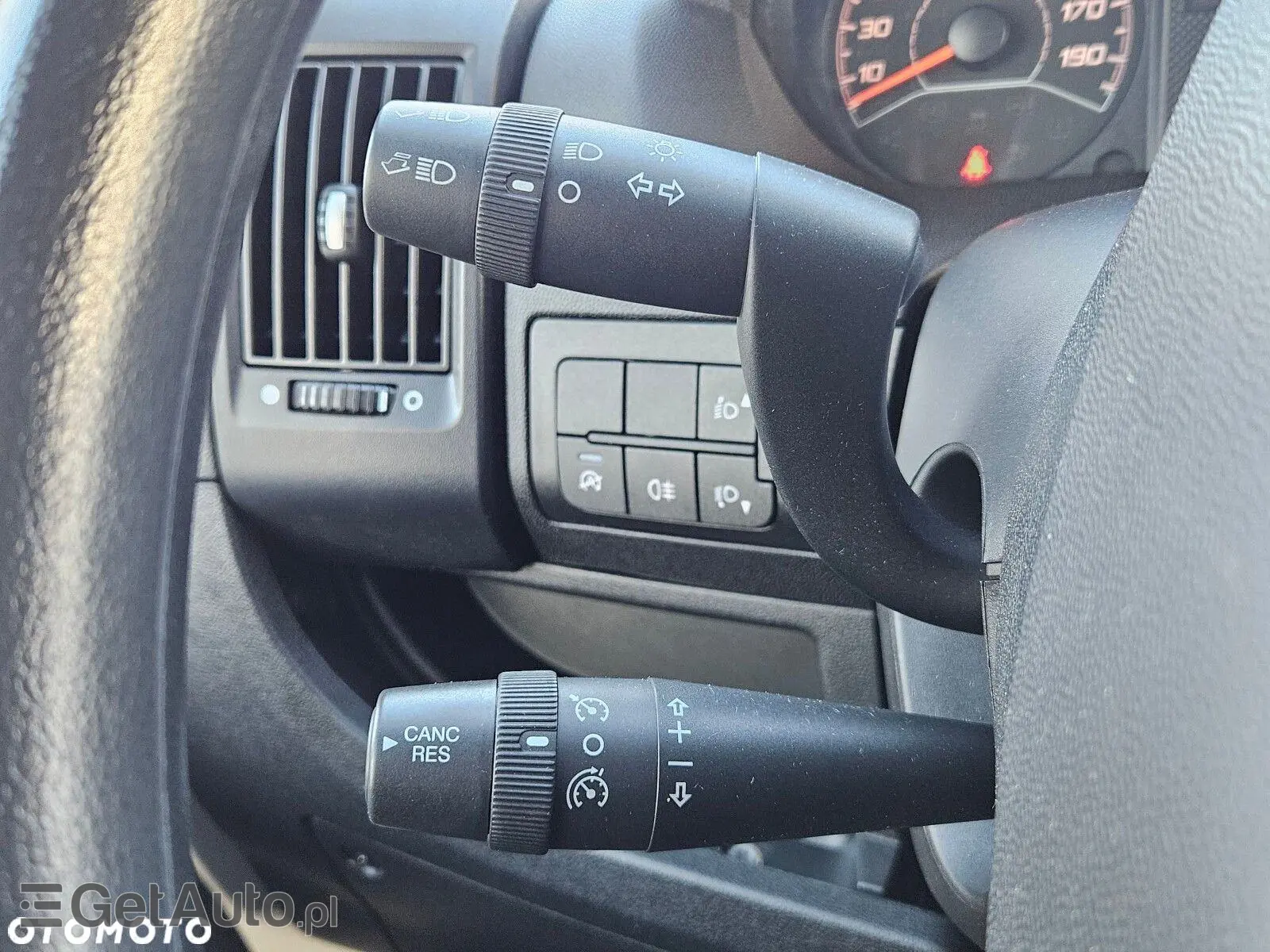 PEUGEOT Boxer L4H2 Pro