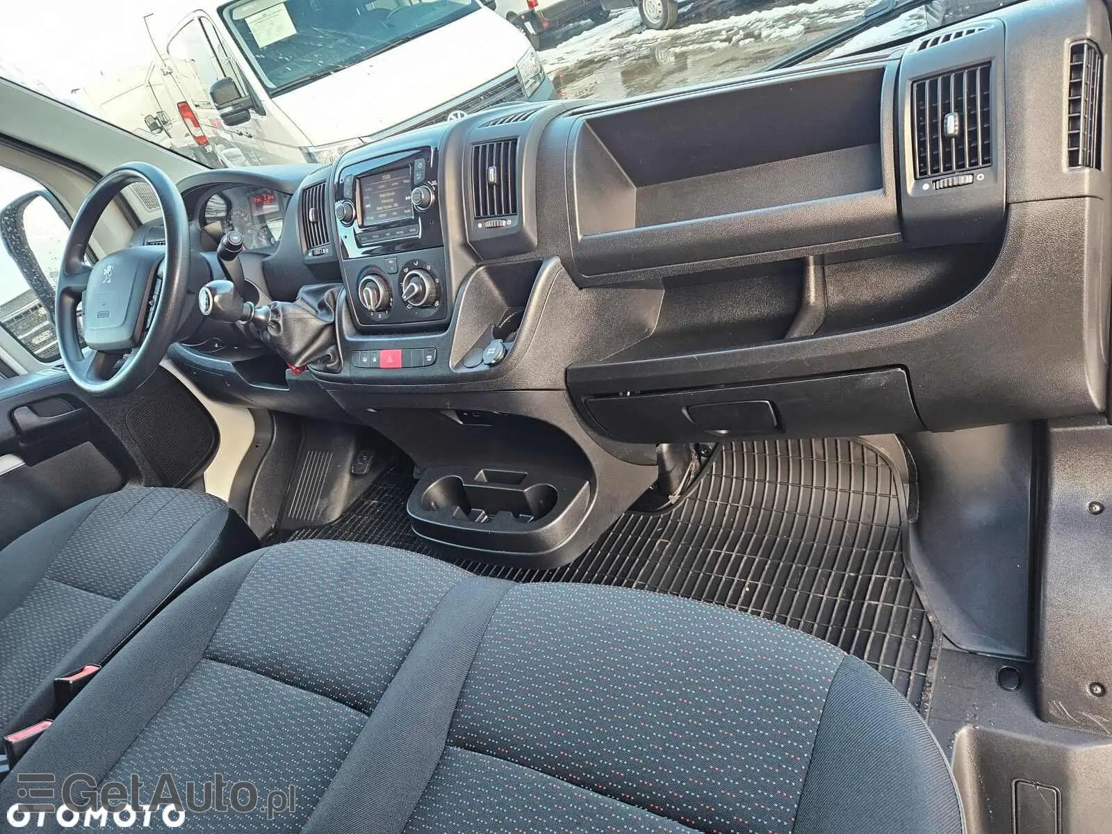 PEUGEOT Boxer L4H2 Pro