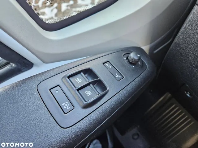 PEUGEOT Boxer L4H2 Pro