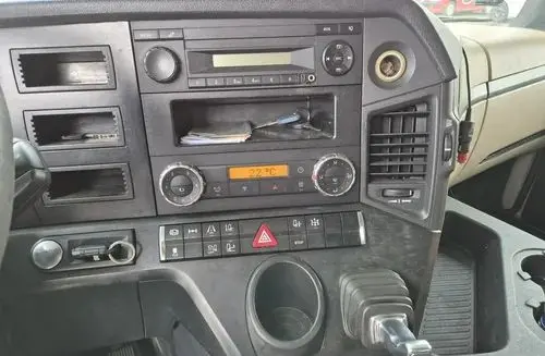 MERCEDES-BENZ Actros 