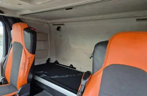 MERCEDES-BENZ Actros 