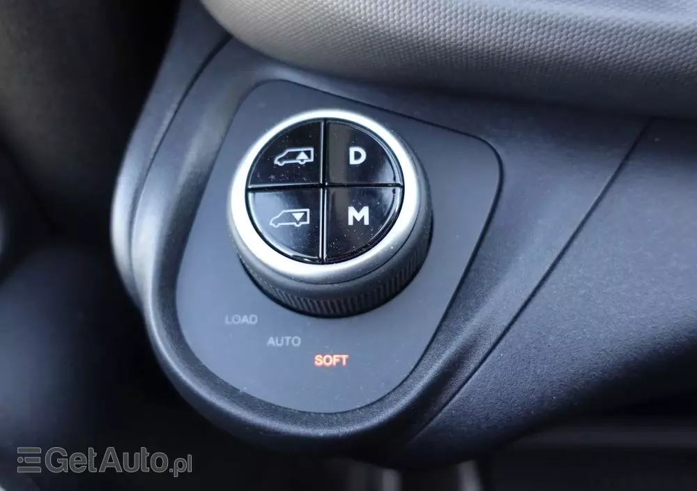 IVECO Daily 35S18HA8 VP AirPro / CARPOL 