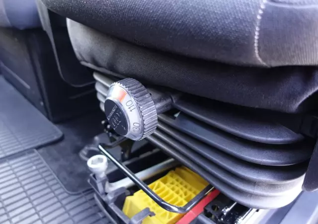 IVECO Daily 35S18HA8 VP AirPro / CARPOL 