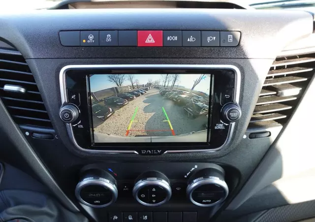 IVECO Daily 35S18HA8 VP AirPro / CARPOL 