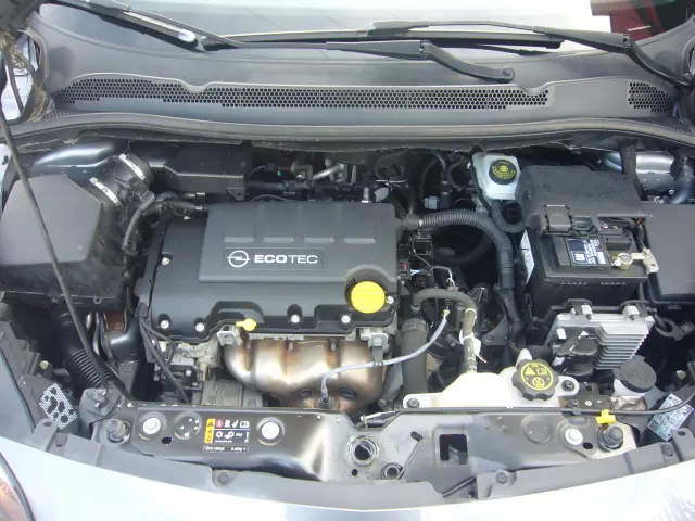 OPEL CORSA-E 