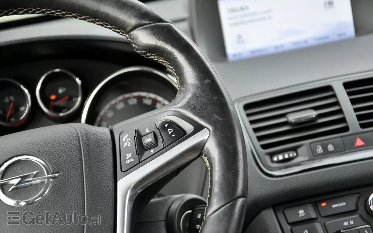 OPEL Meriva 1.4 T Enjoy