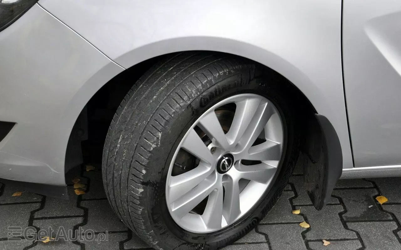 OPEL Meriva 1.4 T Enjoy