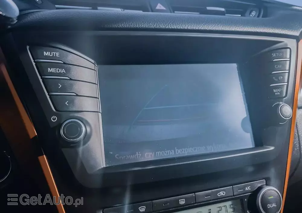 TOYOTA Avensis 1.6 D-4D Prestige