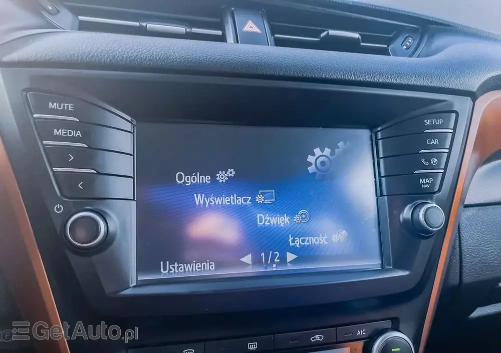 TOYOTA Avensis 1.6 D-4D Prestige