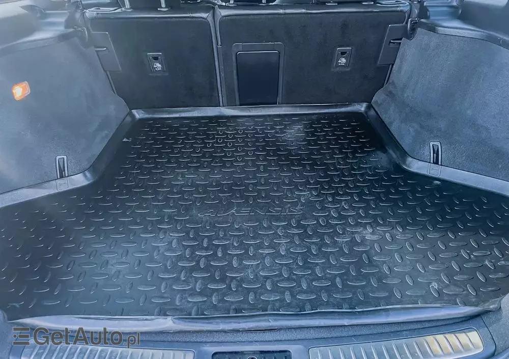 TOYOTA Avensis 1.6 D-4D Prestige