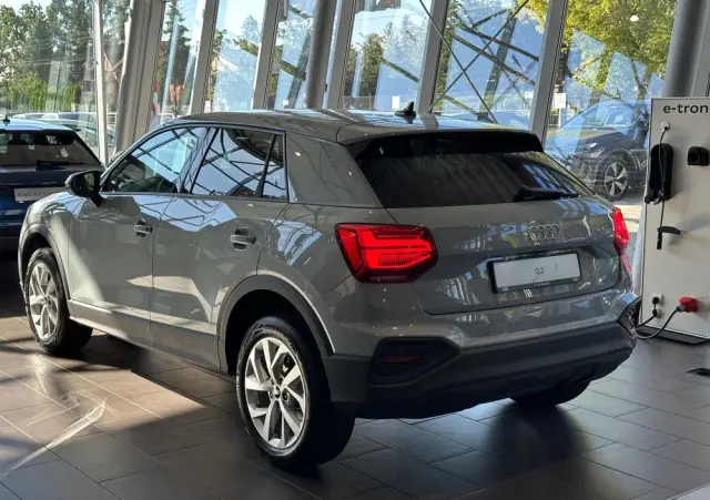 AUDI Q2 