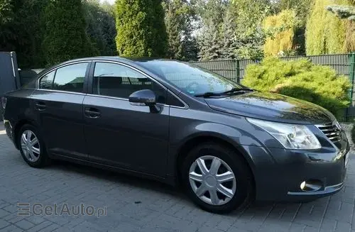 TOYOTA Avensis 