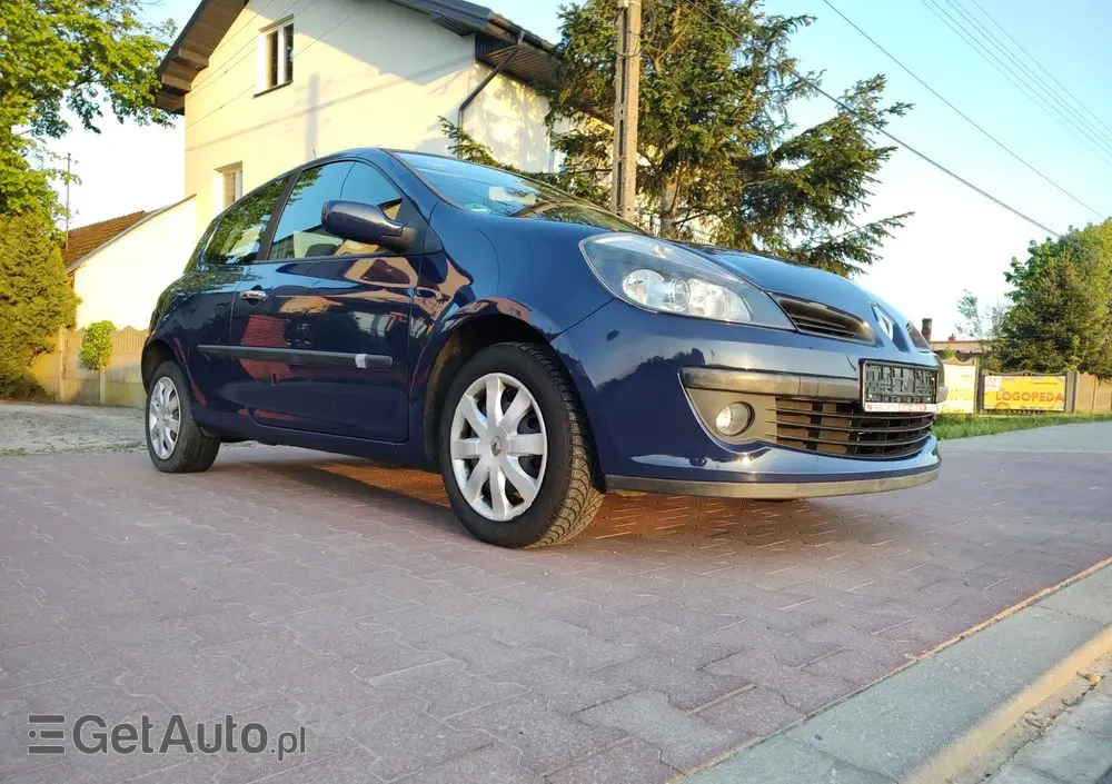 RENAULT Clio 1.2 TCE Authentique