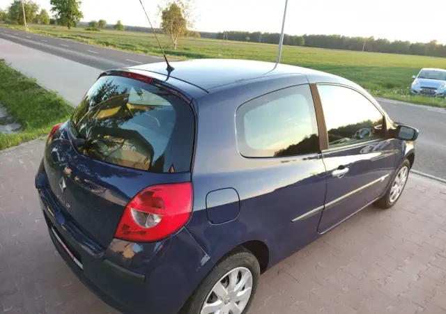 RENAULT Clio 1.2 TCE Authentique