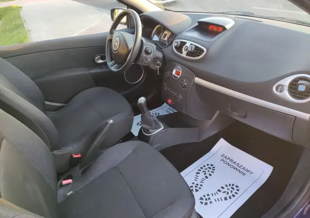 RENAULT Clio 1.2 TCE Authentique