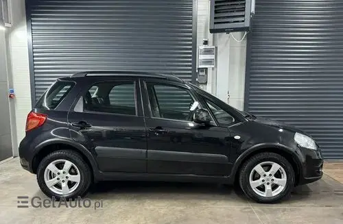 SUZUKI SX4 
