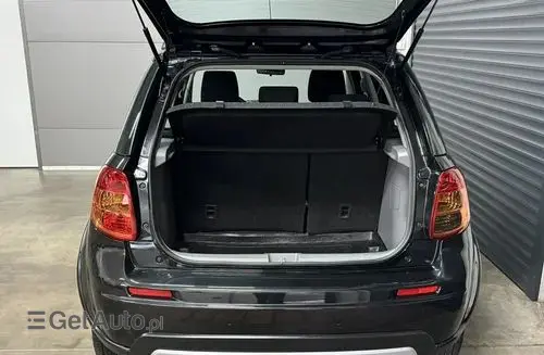 SUZUKI SX4 