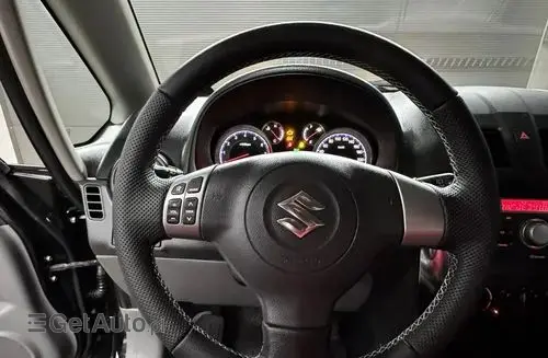 SUZUKI SX4 