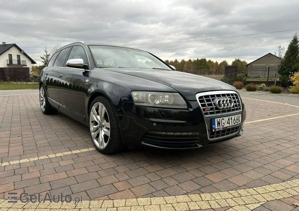 AUDI S6 Limousine 