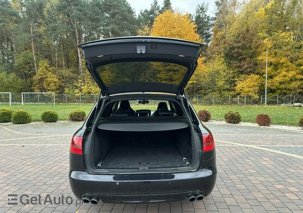 AUDI S6 Limousine 