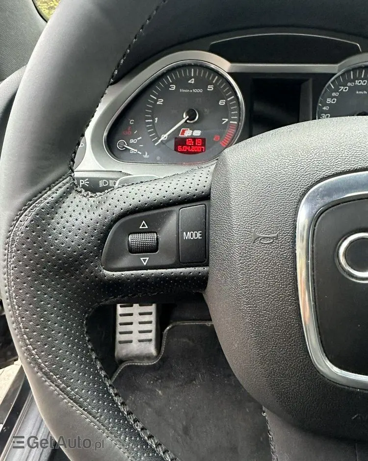 AUDI S6 Limousine 