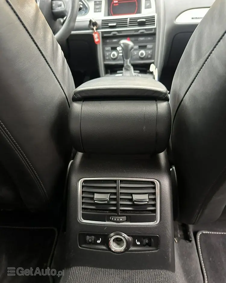 AUDI S6 Limousine 