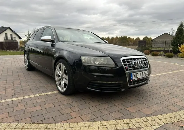 AUDI S6 Limousine 