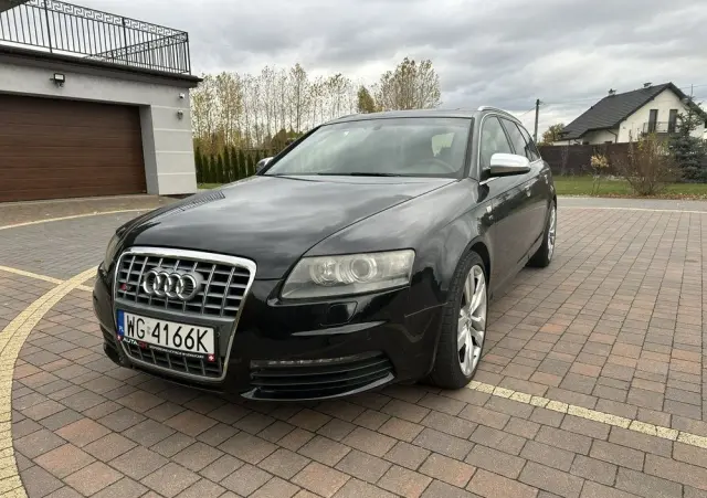 AUDI S6 Limousine 