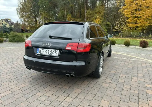 AUDI S6 Limousine 