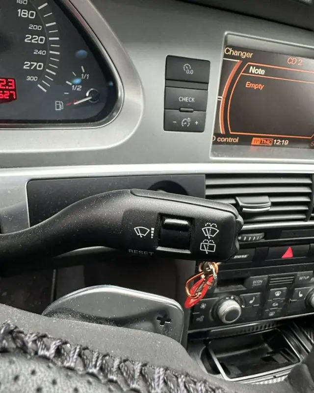 AUDI S6 Limousine 